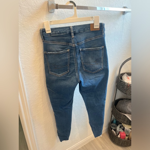 AE Jegging Size 6 short - Picture 2 of 3